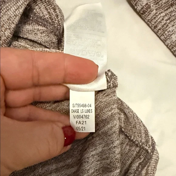 EUC Banana Republic Luxe Spun Heathered Brown Turtleneck Top - Picture 8 of 10